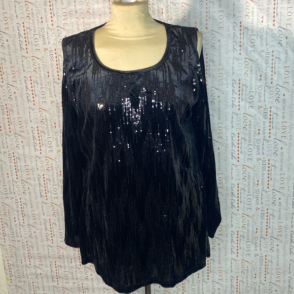 lynn ritchie Tops - Beautiful blouse